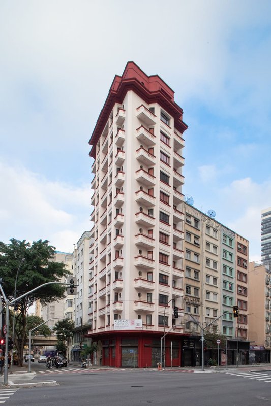 Studio Metrô Santa Cecília 30m² - ACEITA PET - sem depósito caução Rua Ana Cintra São Paulo - 