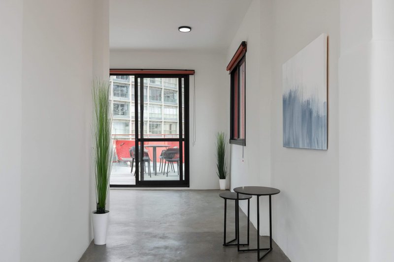 Studio Metrô Santa Cecília 30m² - ACEITA PET - sem depósito caução Rua Ana Cintra São Paulo - 