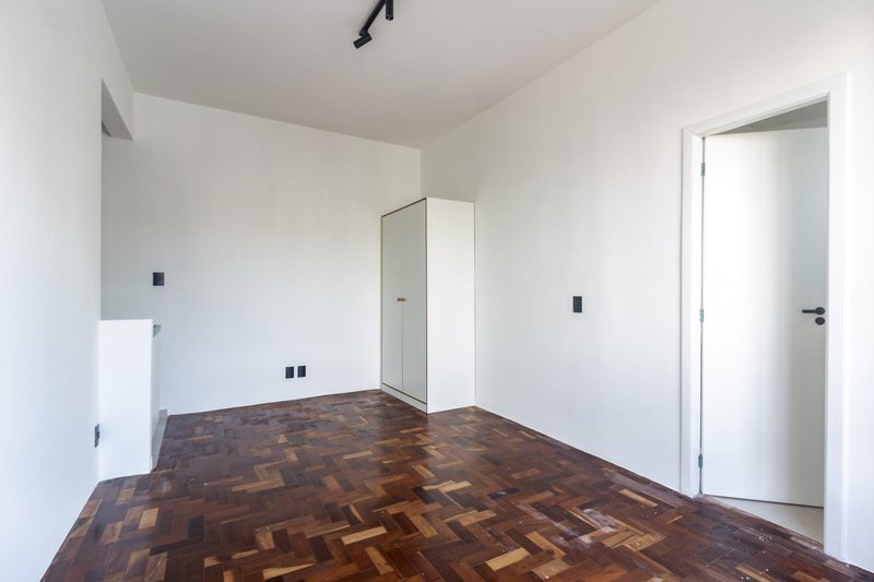 Studio Metrô Santa Cecília 30m² - ACEITA PET - sem depósito caução Rua Ana Cintra São Paulo - 