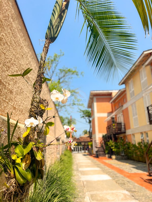 Flat Poucos Passos Até o Mar na Praia de Juquehy - LOCAÇÃO DIÁRIA Avenida Mãe Bernarda São Sebastião - 