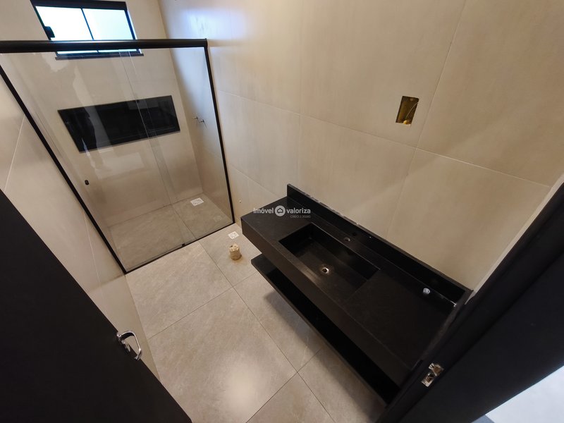 Casa com 3 dormitórios, área gourmet e piscina no Jardim Dona Laura  Avaré - 