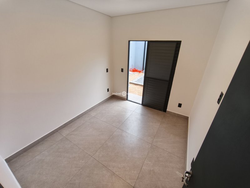 Casa com 3 dormitórios, área gourmet e piscina no Jardim Dona Laura  Avaré - 