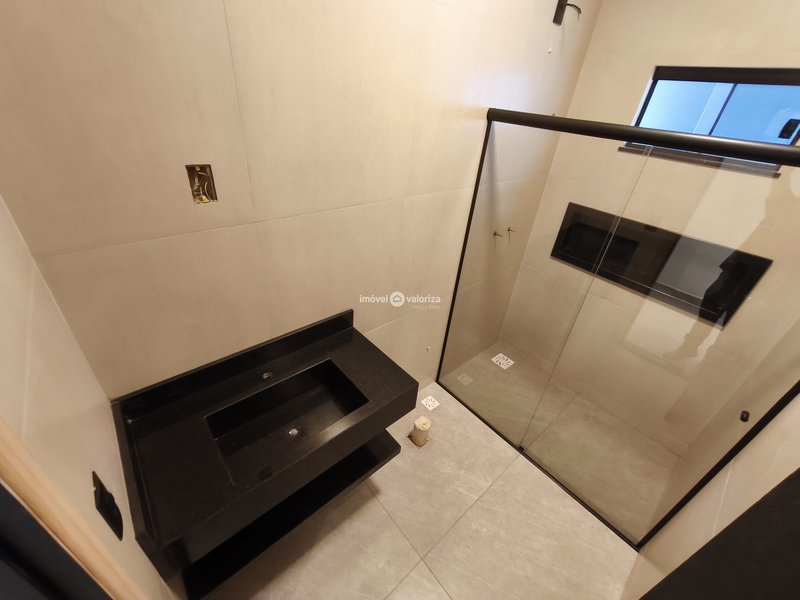 Casa com 3 dormitórios, área gourmet e piscina no Jardim Dona Laura  Avaré - 