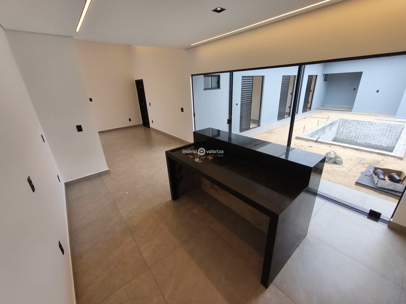 Casa com 3 dormitórios, área gourmet e piscina no Jardim Dona Laura  Avaré - 
