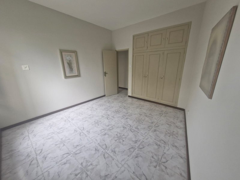 APARTAMENTO 3 QUARTOS DEPENDÊNCIA GARAGEM ELEVADOR E PORTARIA 24 H À VENDA NA BARRA! Rua Cesar Zama Salvador - 