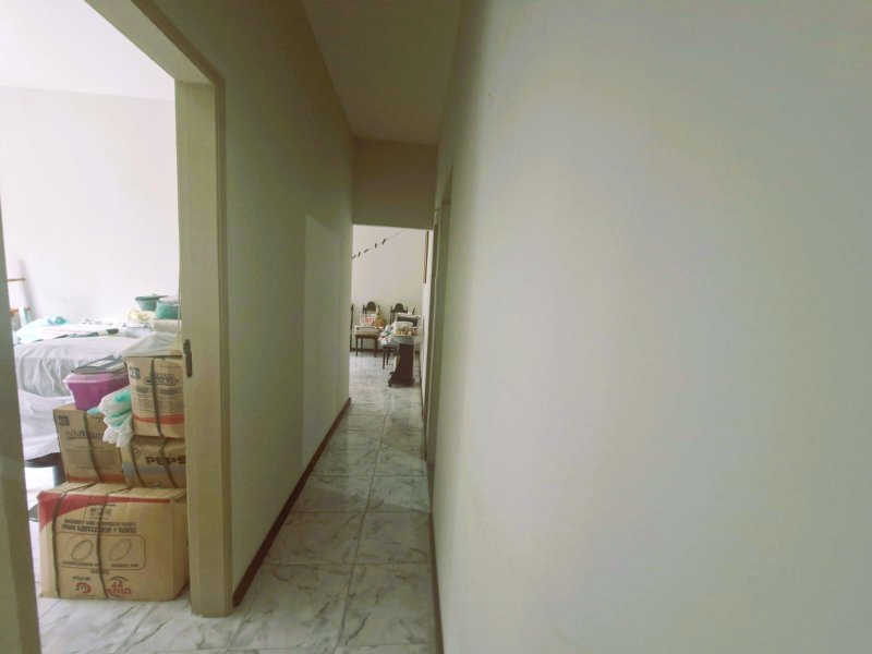 APARTAMENTO 3 QUARTOS DEPENDÊNCIA GARAGEM ELEVADOR E PORTARIA 24 H À VENDA NA BARRA! Rua Cesar Zama Salvador - 