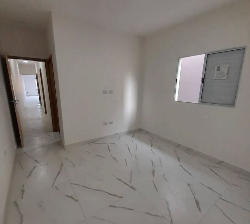 🏡 Casa nova com excelente padrão construtivo  Caraguatatuba - 