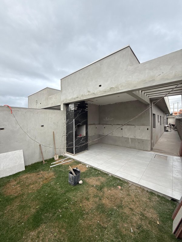 🏡 Casa nova com excelente padrão construtivo  Caraguatatuba - 