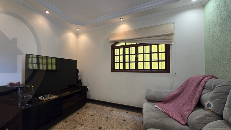 SOBRADO À VENDA COM 380 m² | 3 QUARTOS (1 SUÍTE) | 4 VAGAS | TREMEMBÉ/SÃO PAULO-SP!  São Paulo - 