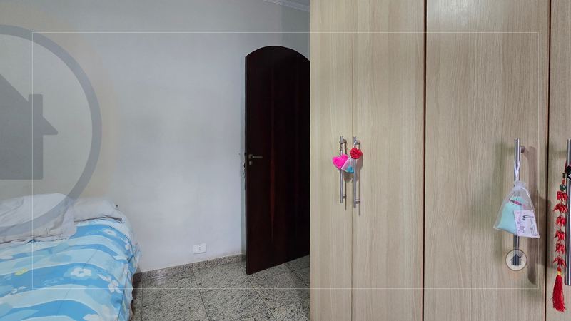 SOBRADO À VENDA COM 380 m² | 3 QUARTOS (1 SUÍTE) | 4 VAGAS | TREMEMBÉ/SÃO PAULO-SP!  São Paulo - 