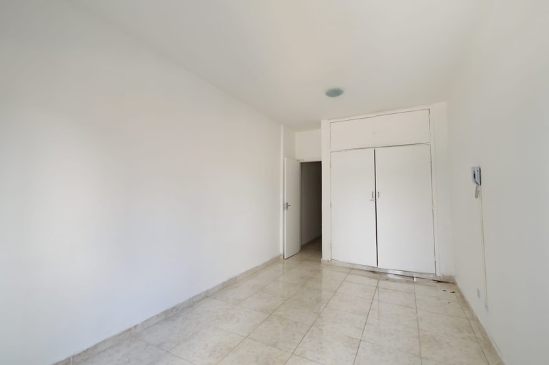 Kitnet 25m² na Liberdade - Aceita PET Rua da Glória São Paulo - 