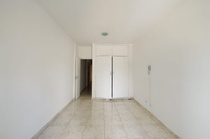 Kitnet 25m² na Liberdade - Aceita PET Rua da Glória São Paulo - 
