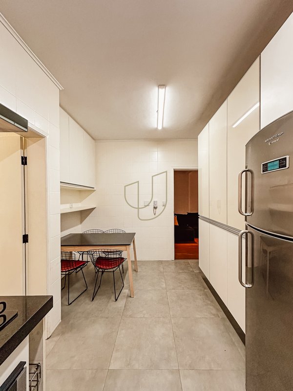 Apartamento de 173 m² e 2 Suítes no Condomínio London Palace Avenida São João São José dos Campos - 