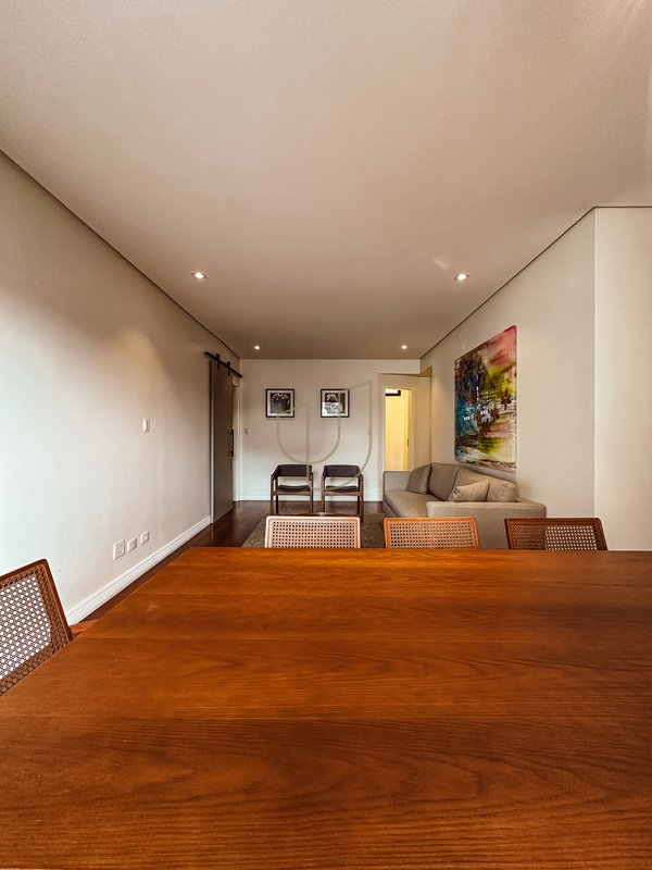 Apartamento de 173 m² e 2 Suítes no Condomínio London Palace Avenida São João São José dos Campos - 