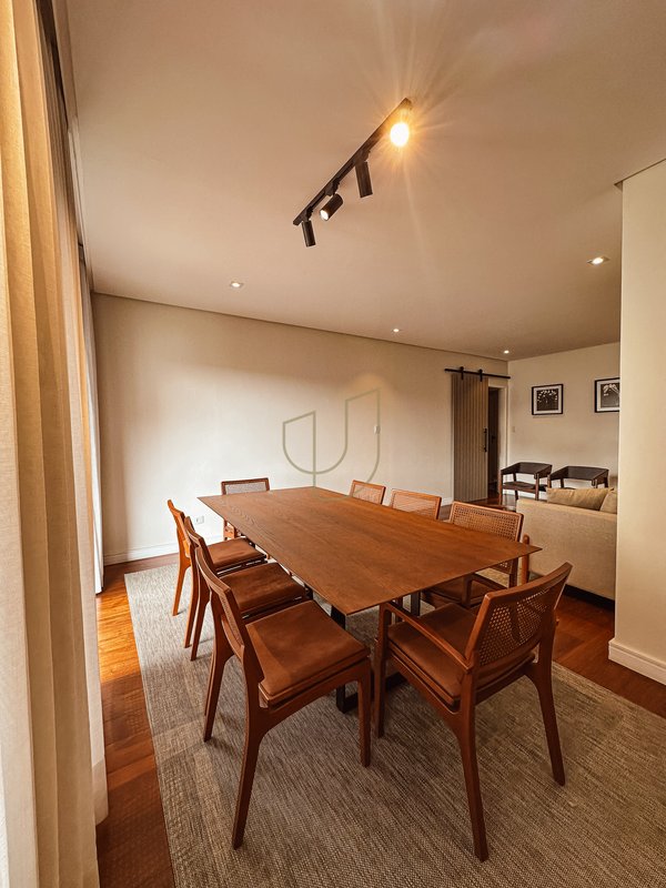 Apartamento de 173 m² e 2 Suítes no Condomínio London Palace Avenida São João São José dos Campos - 