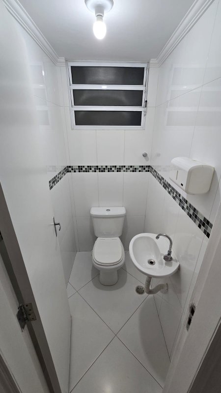 Sala Comercial com Ar Condicionado 25m² no Ipiranga Rua Silva Bueno São Paulo - 