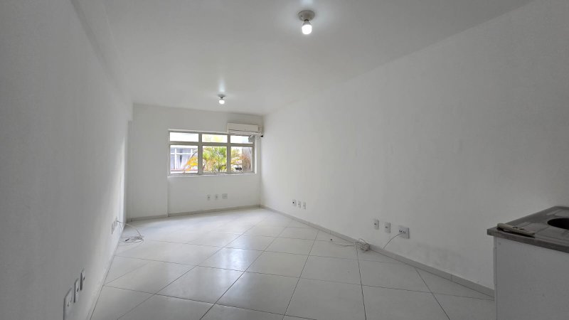 Sala Comercial com Ar Condicionado 25m² no Ipiranga Rua Silva Bueno São Paulo - 