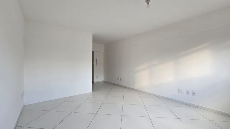 Sala Comercial com Ar Condicionado 28m² no Ipiranga Rua Silva Bueno São Paulo - 