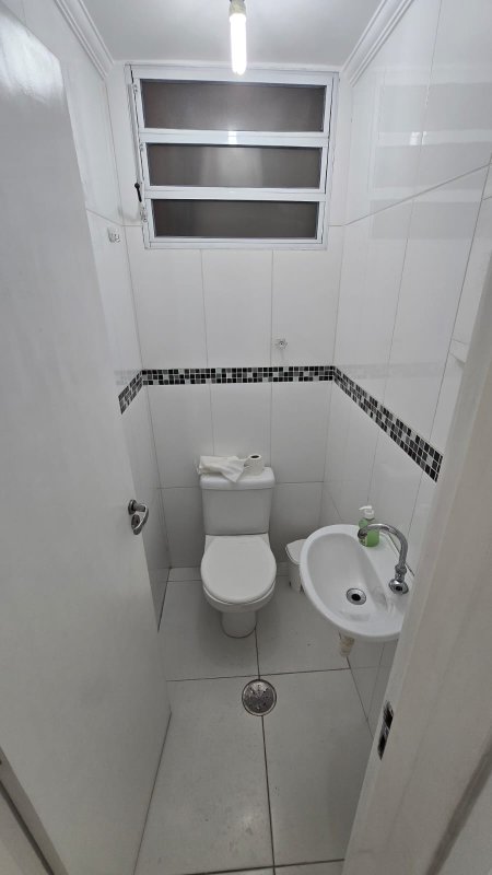 Sala Comercial 25m² no Ipiranga com Ar Condicionado Rua Silva Bueno São Paulo - 