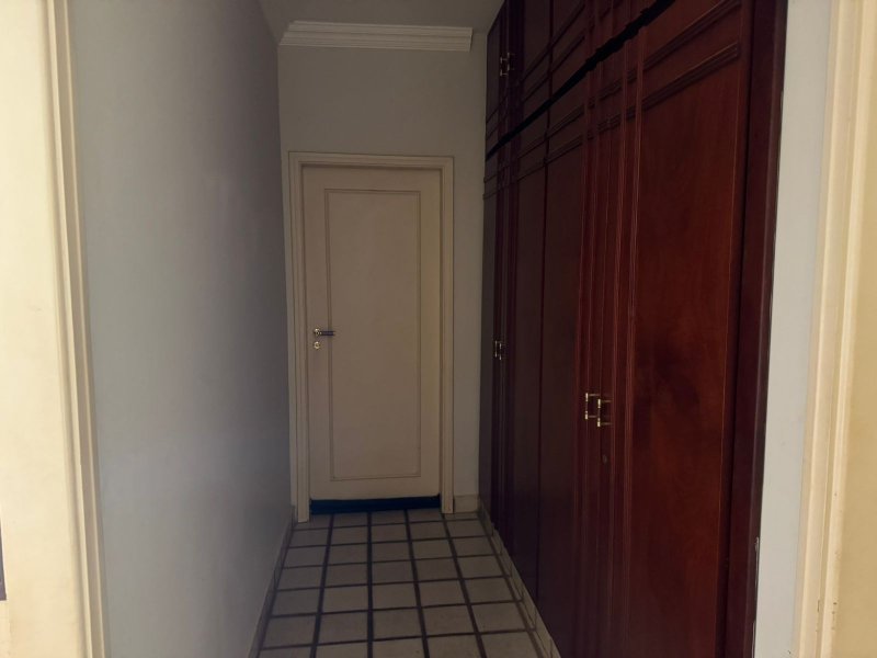Casa à Venda Alto da Boa Vista Ribeirão Preto/SP Rua Ayrton Roxo Ribeirão Preto - 