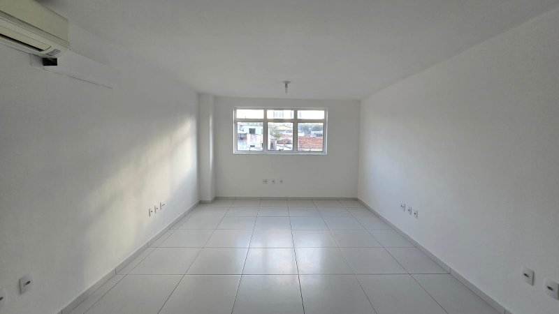 Sala Comercial 28m² no Ipiranga Com Ar Condicionado Rua Silva Bueno São Paulo - 