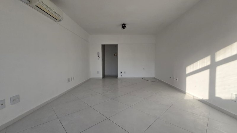 Sala com 56m² com ar condicionado no Ipiranga Rua Silva Bueno São Paulo - 