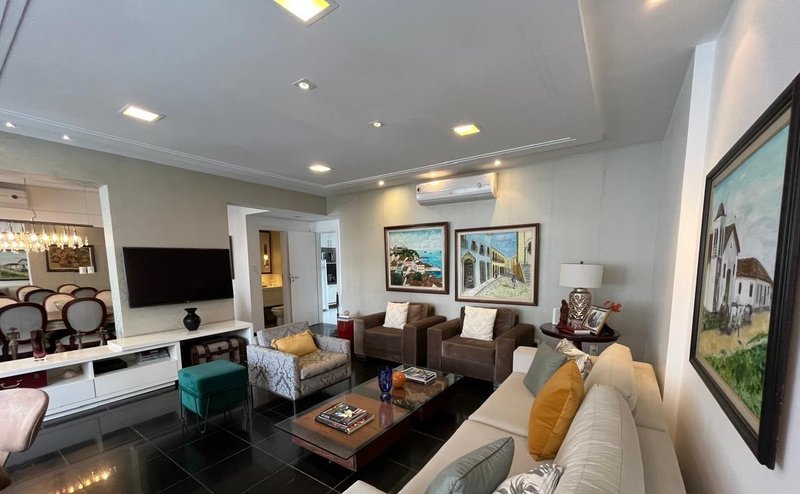 APARTAMENTO ALTO PADRÃO 4 QUARTOS 3 SUÍTES CLOSET PISCINA ACADEMIA QUADRA À VENDA PITUBA! Rua Ceará Salvador - 