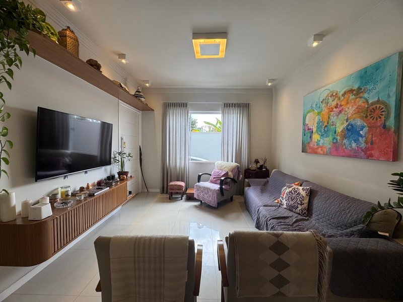 🏡 Casa Isolada no Mansões Santo Antônio – Sofisticação e Conforto em Um Só Lugar! Rua João Preda Campinas - 