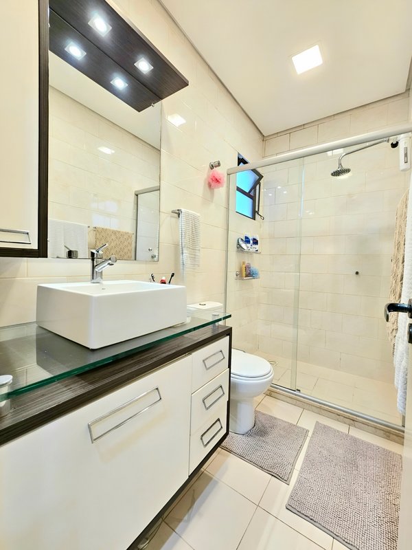 R$ 530.000 - LINDO APARTAMENTO - 92M2 - 2 DORM - SUÍTE - 1 VAGA Rua Tupinambás Canoas - 