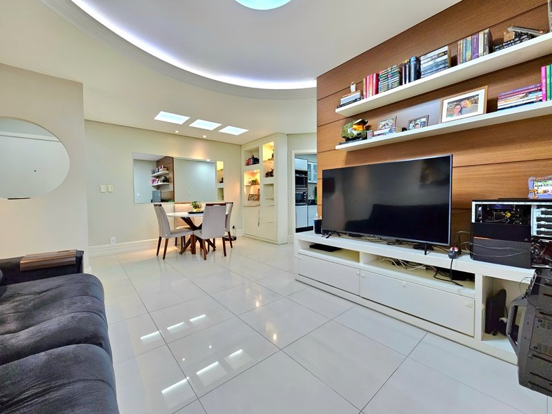 R$ 530.000 - LINDO APARTAMENTO - 92M2 - 2 DORM - SUÍTE - 1 VAGA Rua Tupinambás Canoas - 