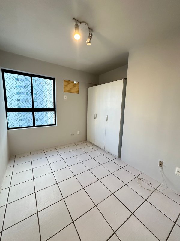 Apartamento à venda com 2 quartos sendo uma suíte, 52m² área útil por R$ 400.000,00 Rua Francisco da Cunha Recife - 