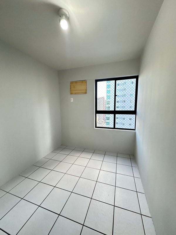 Apartamento à venda com 2 quartos sendo uma suíte, 52m² área útil por R$ 400.000,00 Rua Francisco da Cunha Recife - 