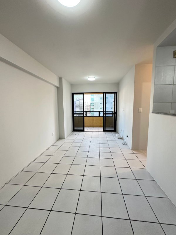 Apartamento à venda com 2 quartos sendo uma suíte, 52m² área útil por R$ 400.000,00 Rua Francisco da Cunha Recife - 