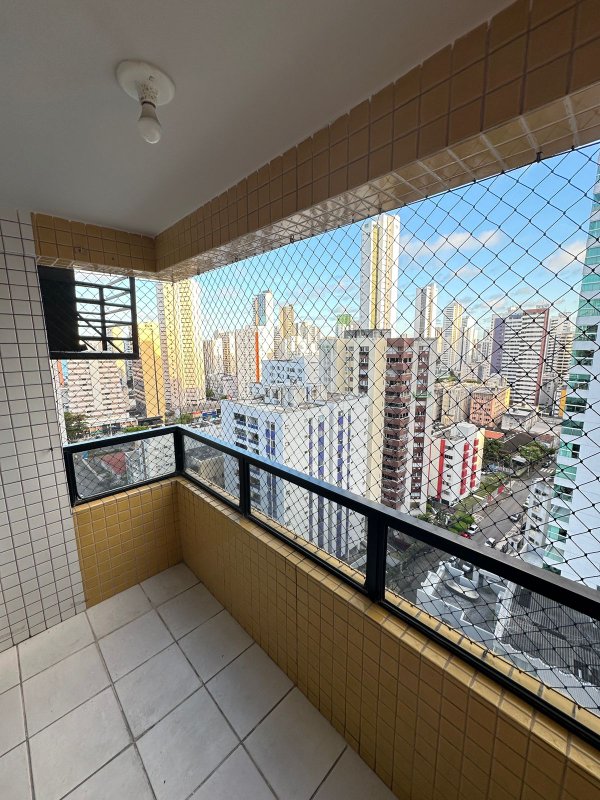 Apartamento à venda com 2 quartos sendo uma suíte, 52m² área útil por R$ 400.000,00 Rua Francisco da Cunha Recife - 