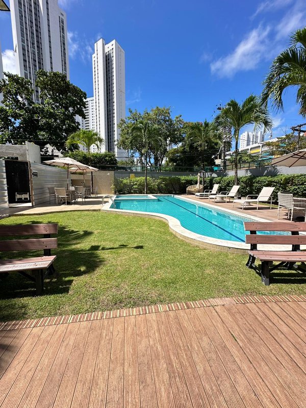 Apartamento à venda com 4 quartos sendo 3 suítes, 172m² área útil por R$ 2.300.000,00 Rua Tenente João Cícero Recife - 