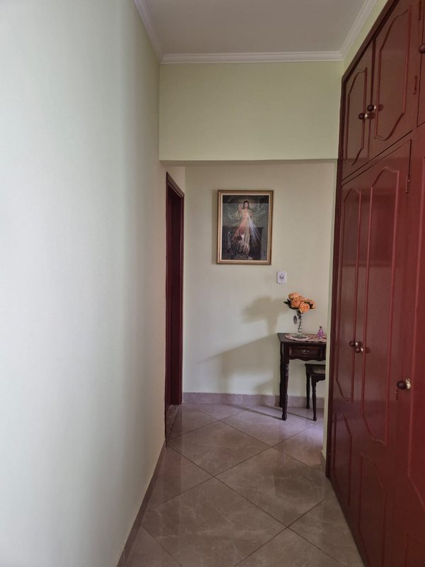Linda casa térrea no Jardim Flamboyant rua paraibuna Campinas - 