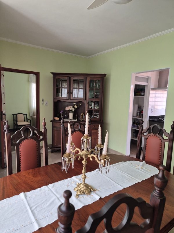 Linda casa térrea no Jardim Flamboyant rua paraibuna Campinas - 