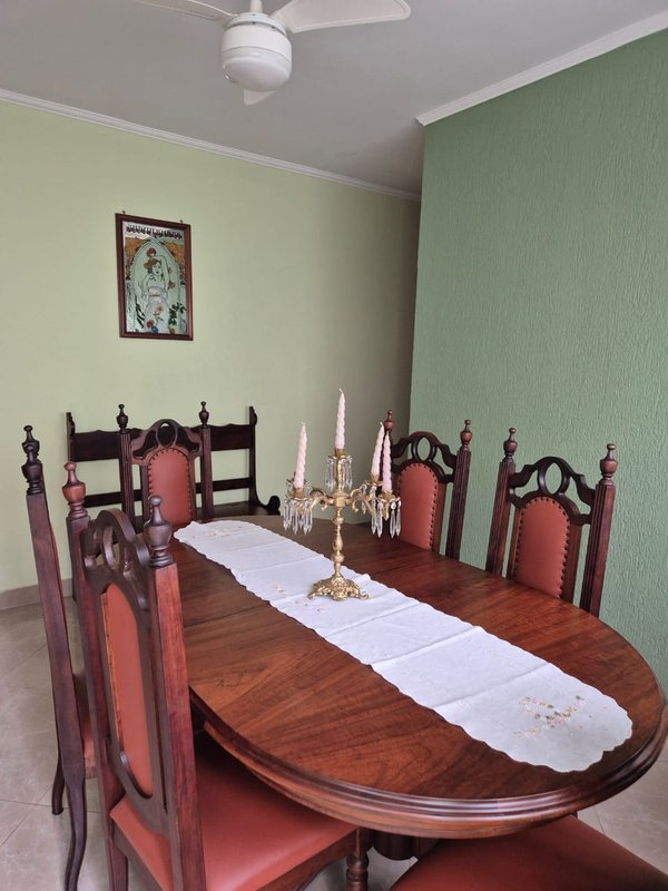 Linda casa térrea no Jardim Flamboyant rua paraibuna Campinas - 