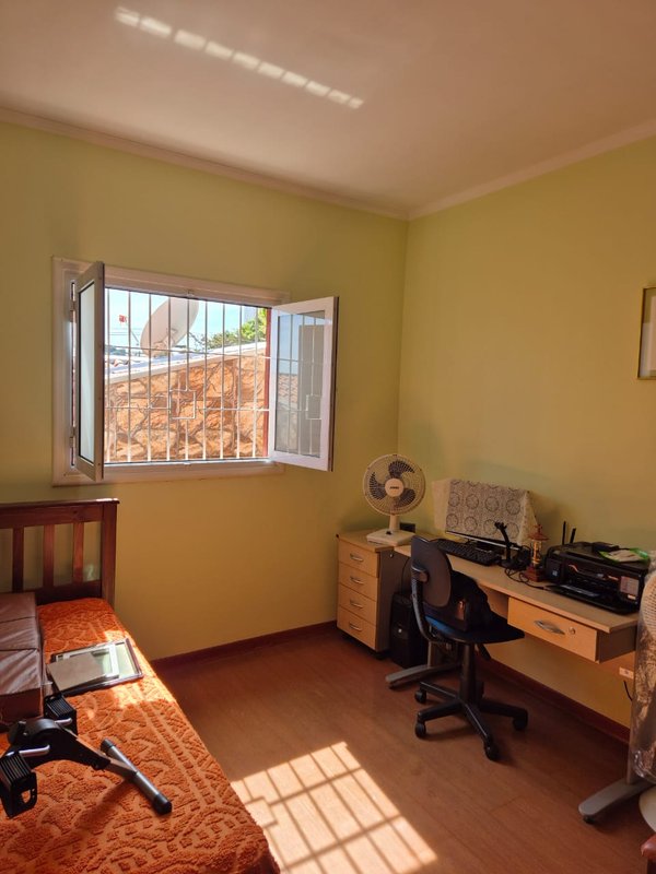 Linda casa térrea no Jardim Flamboyant rua paraibuna Campinas - 