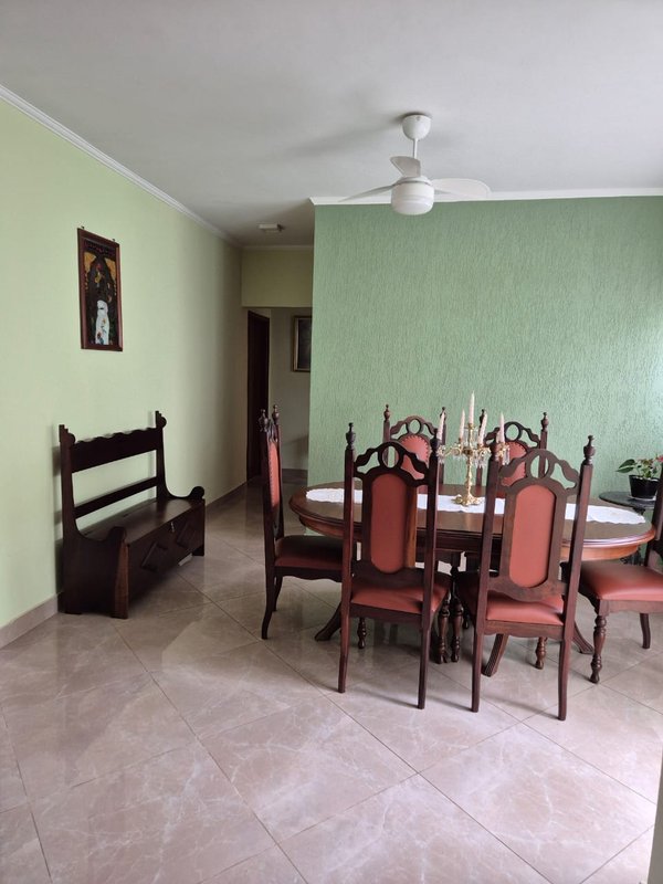Linda casa térrea no Jardim Flamboyant rua paraibuna Campinas - 