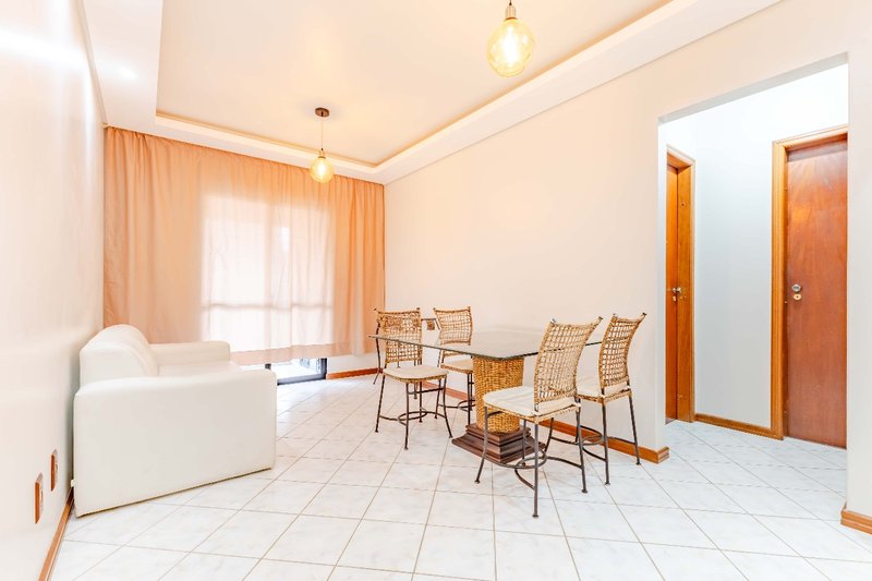 APARTAMENTO COM 1 SUÍTE MAIS 1 DORMITÓRIOS EM ITAPEMA  Itapema - 