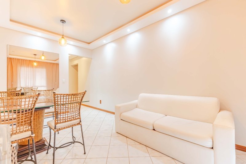 APARTAMENTO COM 1 SUÍTE MAIS 1 DORMITÓRIOS EM ITAPEMA  Itapema - 