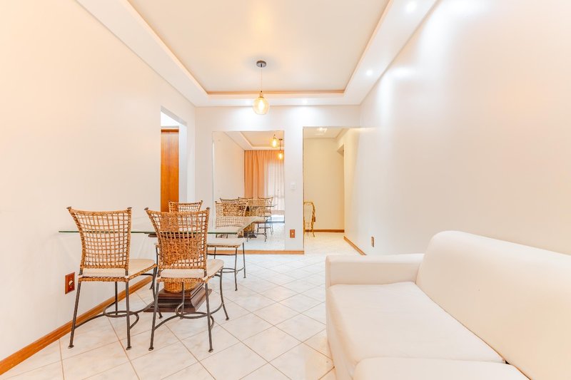APARTAMENTO COM 1 SUÍTE MAIS 1 DORMITÓRIOS EM ITAPEMA  Itapema - 