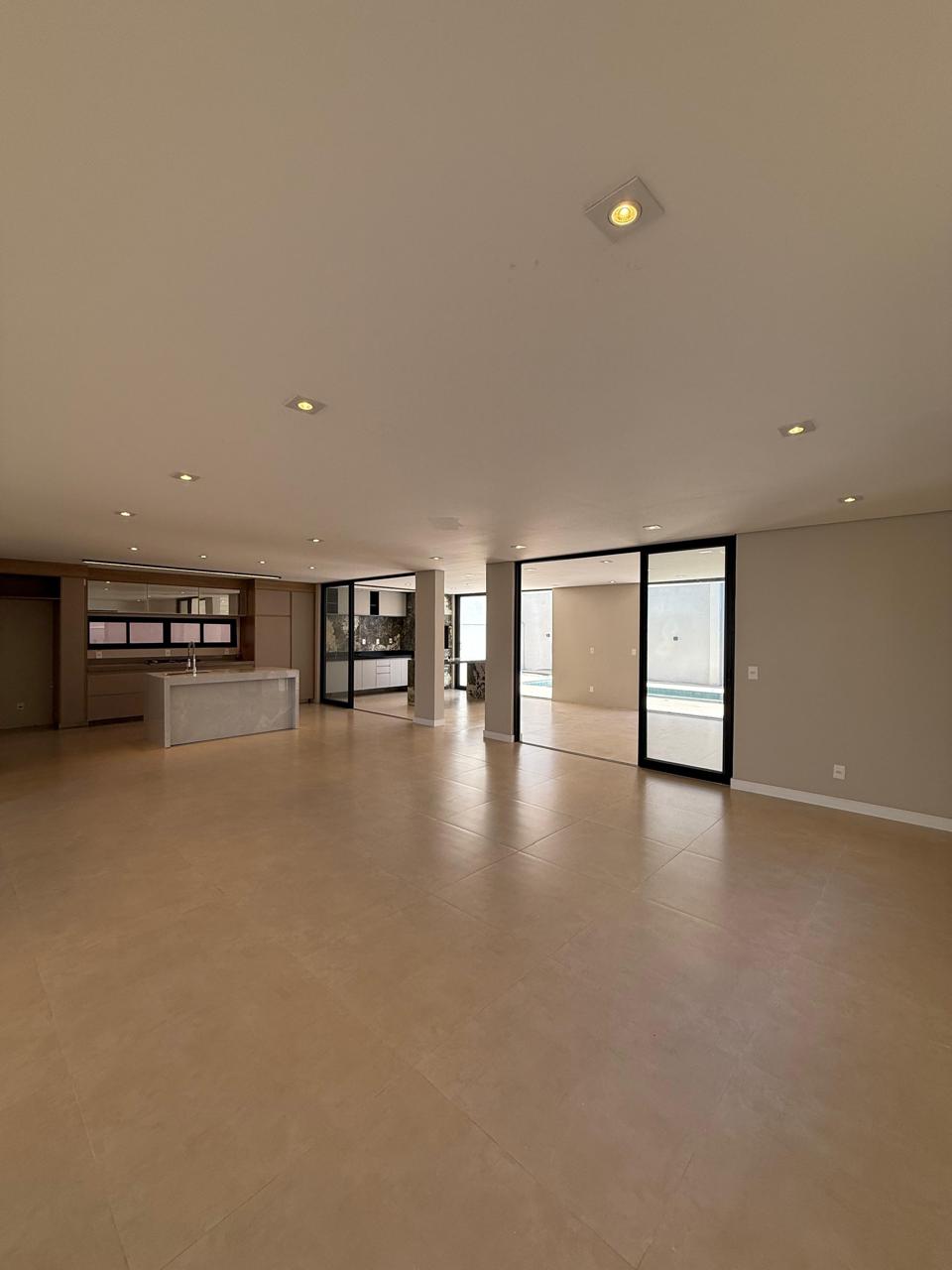 Casa com 4 dormit&oacute;rios &agrave; venda,250 m&sup2; - Condom&iacute;nio Alphaville Castello - It&uacute; - SP Rodovia Waldomiro Corrêa de Camargo Itu - 