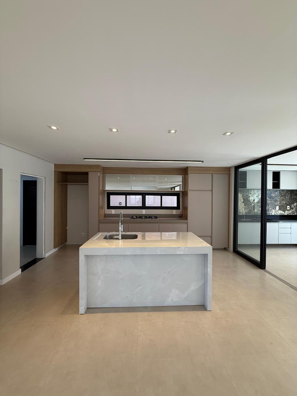 Casa com 4 dormit&oacute;rios &agrave; venda,250 m&sup2; - Condom&iacute;nio Alphaville Castello - It&uacute; - SP Rodovia Waldomiro Corrêa de Camargo Itu - 