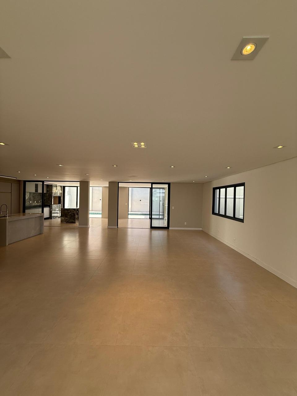 Casa com 4 dormit&oacute;rios &agrave; venda,250 m&sup2; - Condom&iacute;nio Alphaville Castello - It&uacute; - SP Rodovia Waldomiro Corrêa de Camargo Itu - 