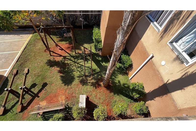 Apartamento à Venda, 48 metros, 02 Dorm - R$ 157.000 - Lopes de Oliveira, Sorocaba - SP Rua Manoel Gutierres Sorocaba - 