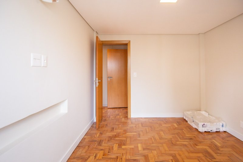 Apartamento Reformado 127m² na Vila Buarque 3 dorm 1 suíte 1 vaga Avenida Higienópolis São Paulo - 