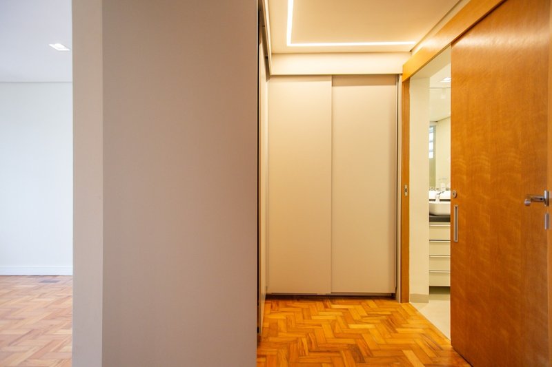 Apartamento Reformado 127m² na Vila Buarque 3 dorm 1 suíte 1 vaga Avenida Higienópolis São Paulo - 