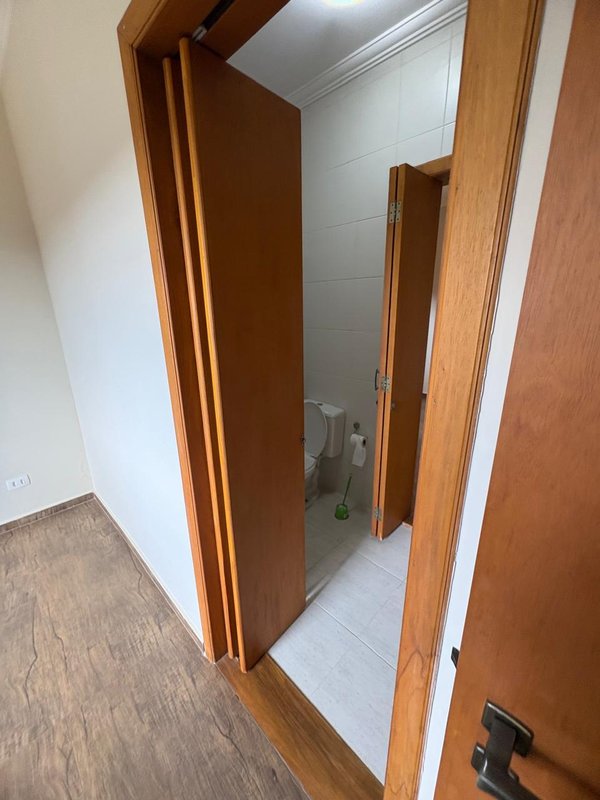 Casa térrea à venda, Condomínio Santa Adélia com 280m² 3 Dormitórios e vagas Rua Juriti Vargem Grande Paulista - 
